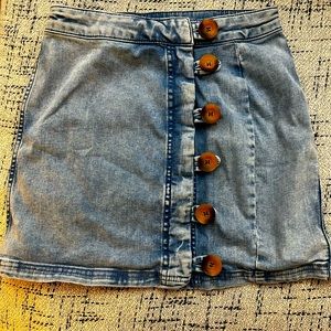 We The Free Large Button Mini Jean Skirt, size 0